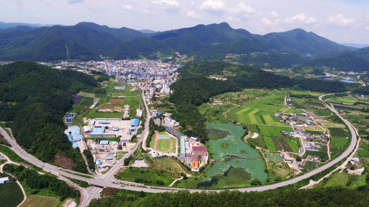 1-3 사진(사람과 사람, 지역과 지역을 잇는 교통영양).jpg