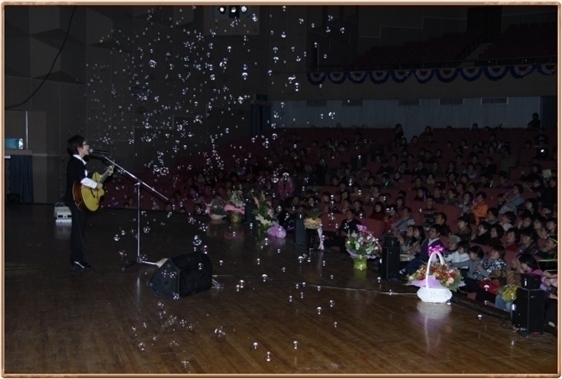 -= IMAGE 7 =-
¿øº» Å©±âÀÇ »çÁøÀ» º¸·Á¸é Ŭ¸¯Çϼ¼¿ä